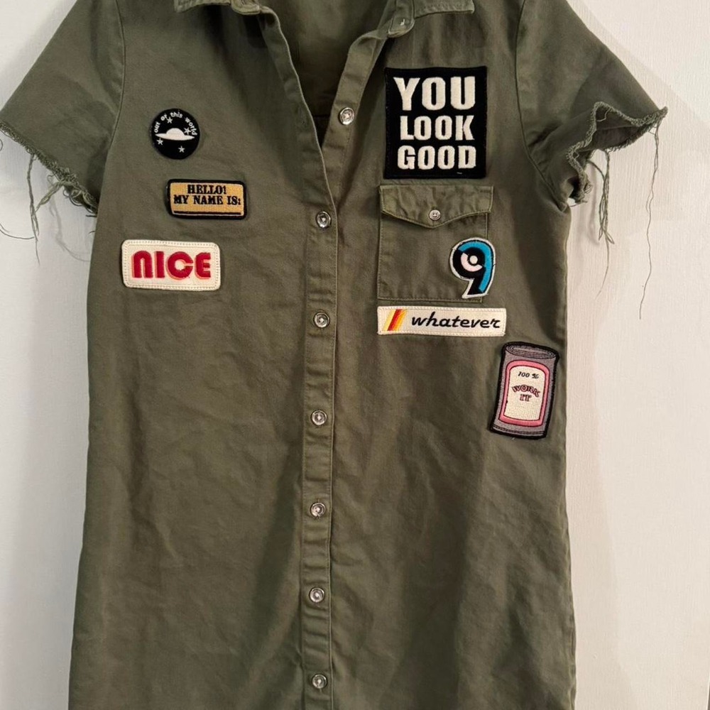 Zara khaki green military shirt dress with patches and raw frayed hem mini dress